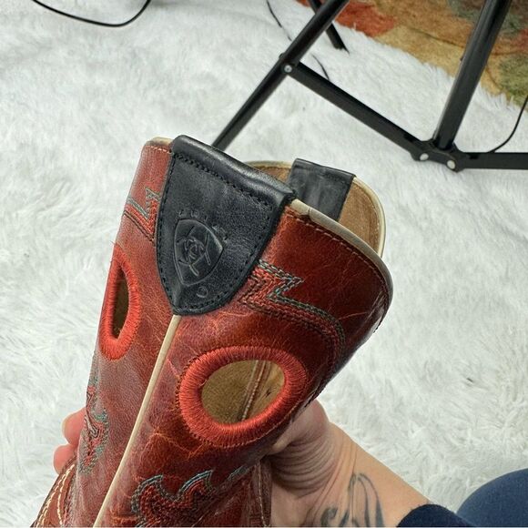 Ariat Square Toe Red & Black Embroidered Leather Western Cowboy Boots - Picture 13 of 14